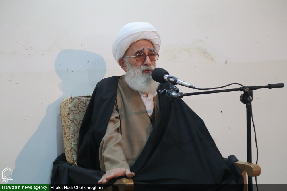مراسم ترحیم مرحوم سید عبدالله شرف الدین از سوی آیت الله العظمی سبحانی- 980830 هـ.ش